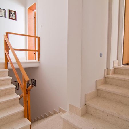 Apartments Donika Komiža Kültér fotó