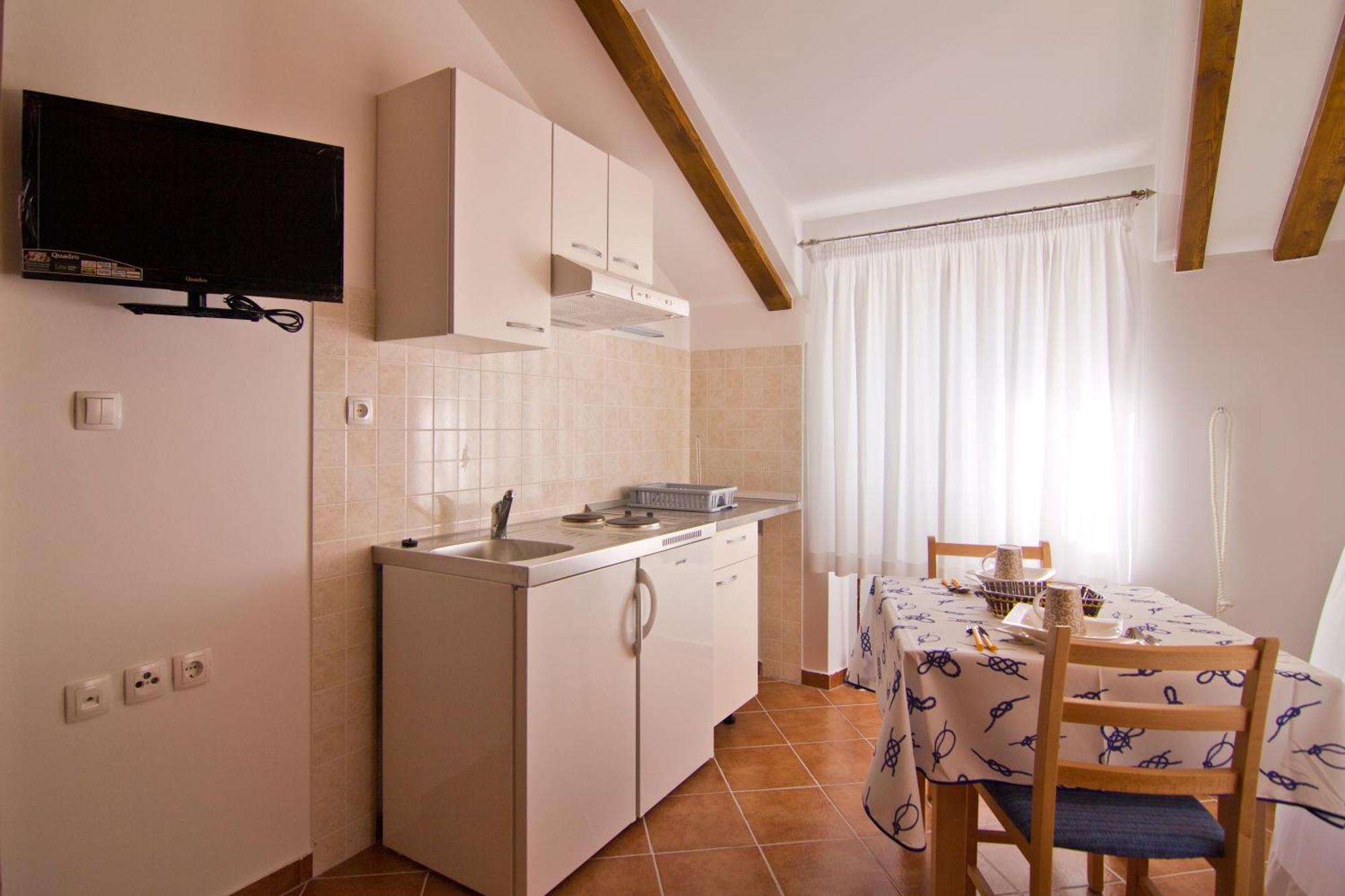 Apartments Donika Komiža Kültér fotó